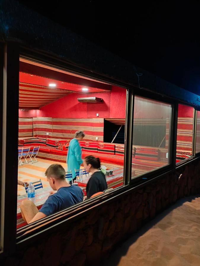 Rotana Camp Hotel Rum vádi Kültér fotó