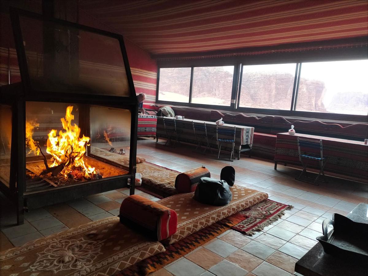 Rotana Camp Hotel Rum vádi Kültér fotó