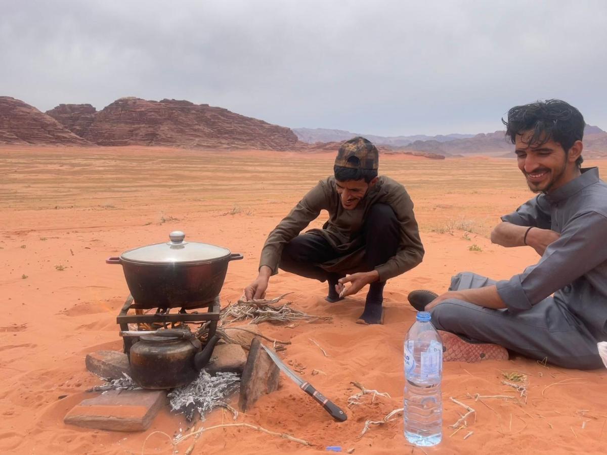 Rotana Camp Hotel Rum vádi Kültér fotó